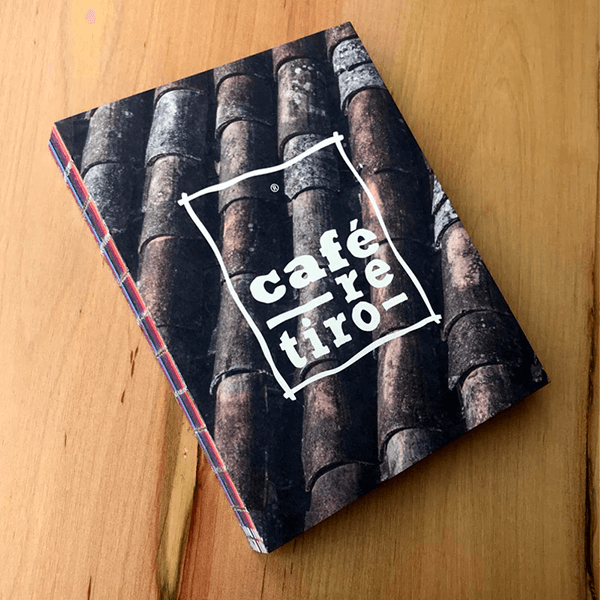 Libro 10 años café retiro